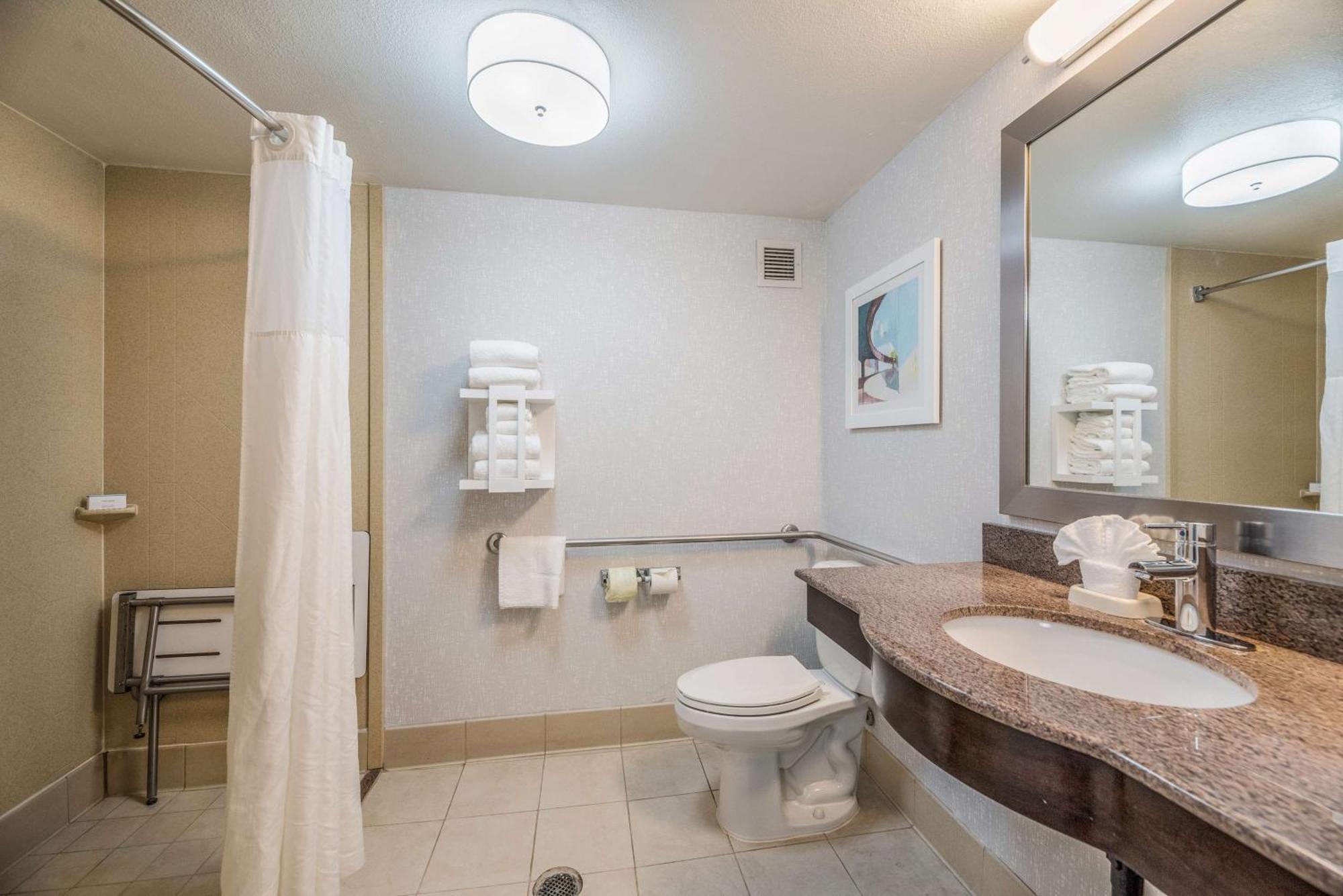 Hotel Hampton Oakland-hayward 3*